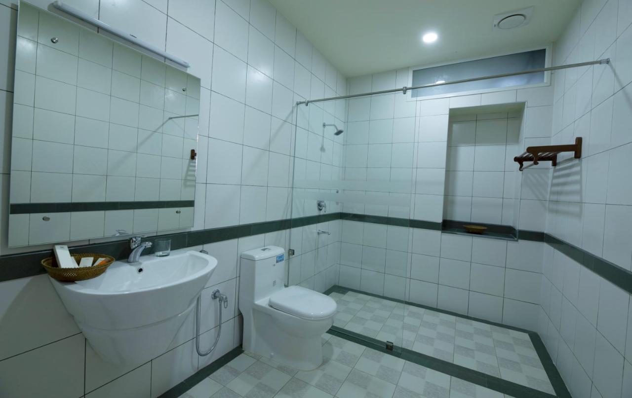 Dutch Bungalow Kochi Bagian luar foto