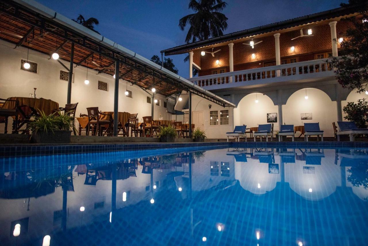 Dutch Bungalow Kochi Bagian luar foto